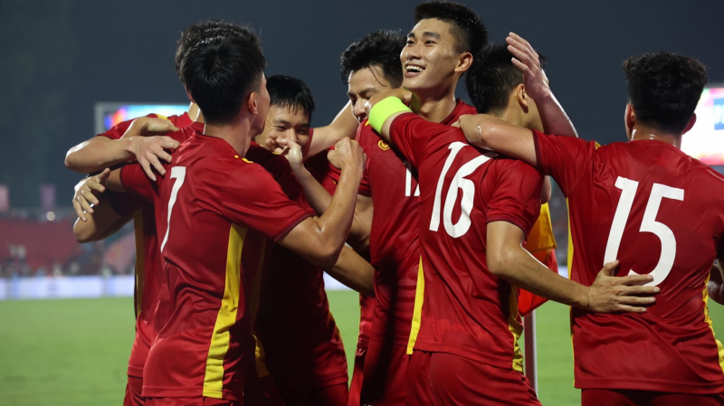 Hôm 6/5, đội tuyển bóng đá U23 Việt Nam đã giành chiến thắng trong trận mở màn gặp Indonesia.