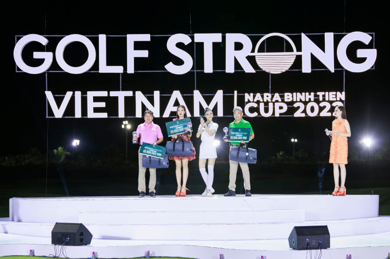 Hoa hậu Đỗ Mỹ Linh xuất sắc nhận giải Nhì trong giải golf Strong Vietnam - Nara Bình Tiên Cup 2022.