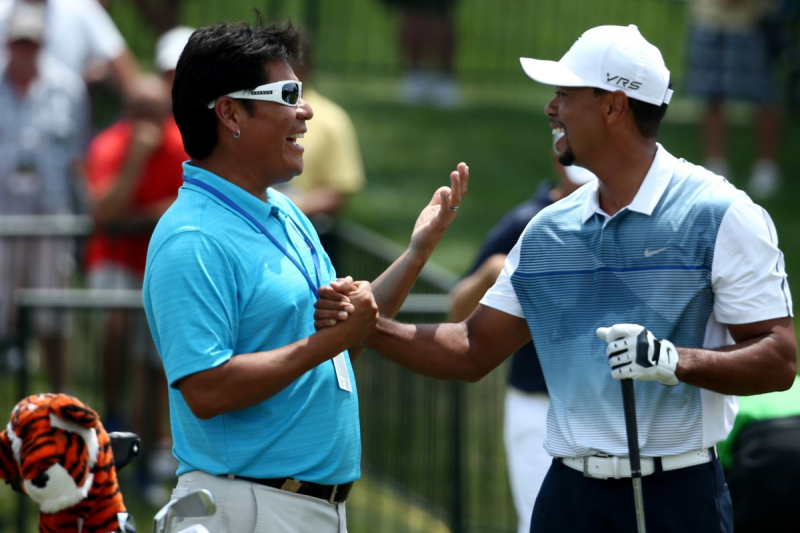 Begay và Woods đều trong đội golf trường ĐH Stanford trước lúc chuyển lên chuyên nghiệp