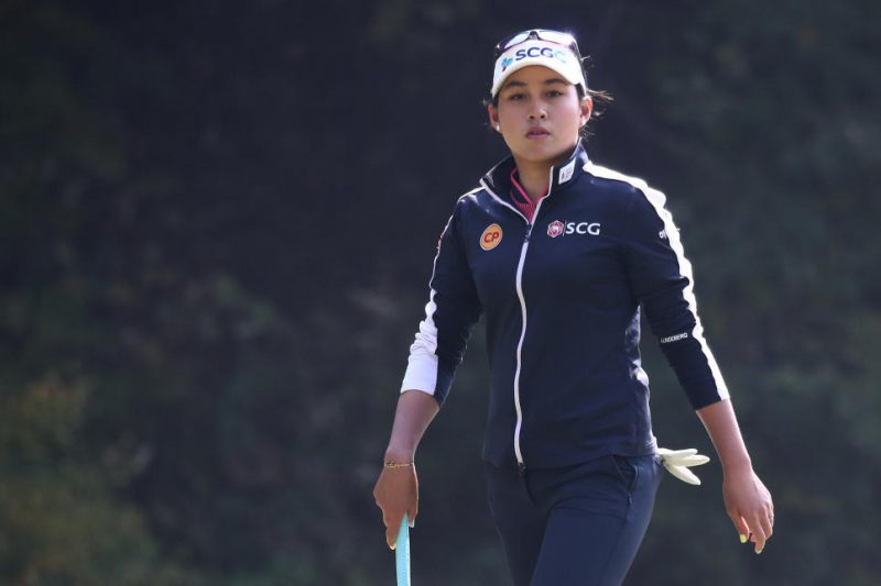 Atthaya Thitikul vuột thời cơ lên ngôi số một golf nữ thế giới dù dẫn đầu qua 54 hố