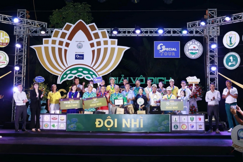 CLB Golf Họ Nguyễn phía Bắc đứng thứ hai chung cuộc giải các CLB Dòng Họ 2022