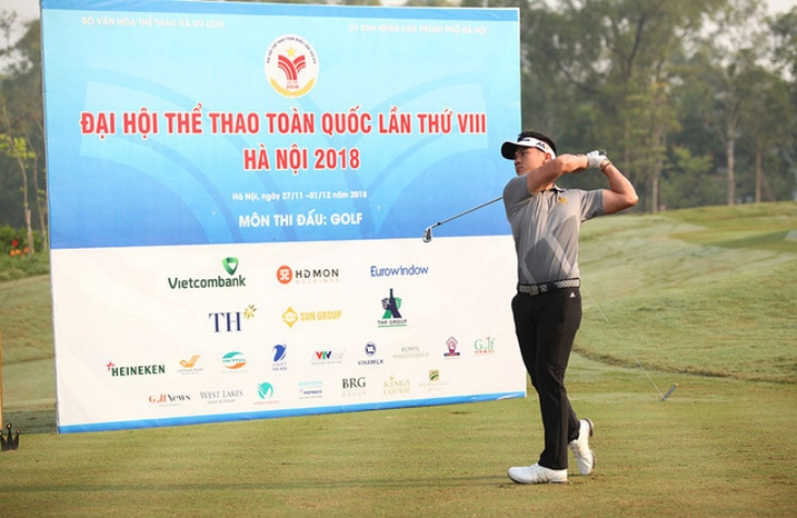 Trần Lê Duy Nhất (đoàn Hà Nội) phát bóng ở Đại hội Thể thao toàn quốc lần thứ VIII, năm 2018