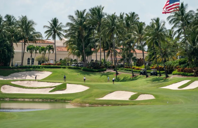 Trump International Golf Club ở phía Tây Palm Beach, Florida. (Ảnh: Greg Lovett/Palm Beach Post)