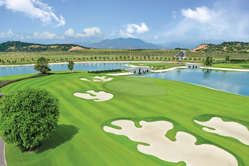 Sân KN Golf Links là một phần quan trọng trong khu phức hợp nghỉ dưỡng và vui chơi giải trí cao cấp KN Paradise
