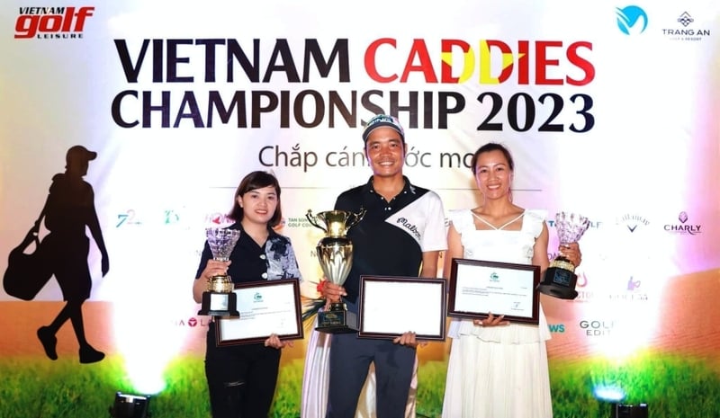 Ba caddie xuất sắc nhất khu vực miền Bắc được trao suất thi đấu giao hữu ở Thái Lan