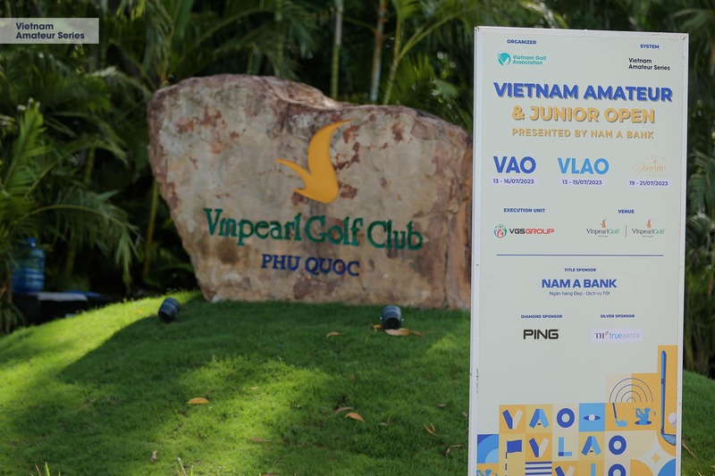 VJO 2023 khởi tranh tại Vinpearl Golf Phú Quốc, cũng là sân đấu hai giải Nam (VAO) và Nữ nghiệp dư quốc gia (VLAO) được Hiệp hội Golf Việt Nam triển khai trước đó ít ngày