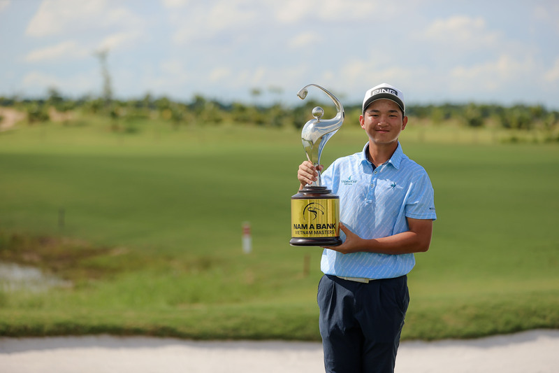 Nguyễn Anh Minh trở thành VĐV nghiệp dư đầu tiên vô địch Vietnam Masters