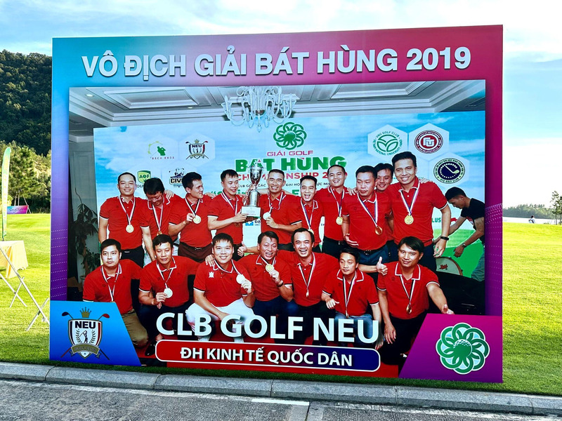 Giải Bát Hùng (gồm CLB 8 trường ĐH) - Tiền thân của Giải Vô địch Các CLB Golf Cựu sinh viên Đại học miền Bắc