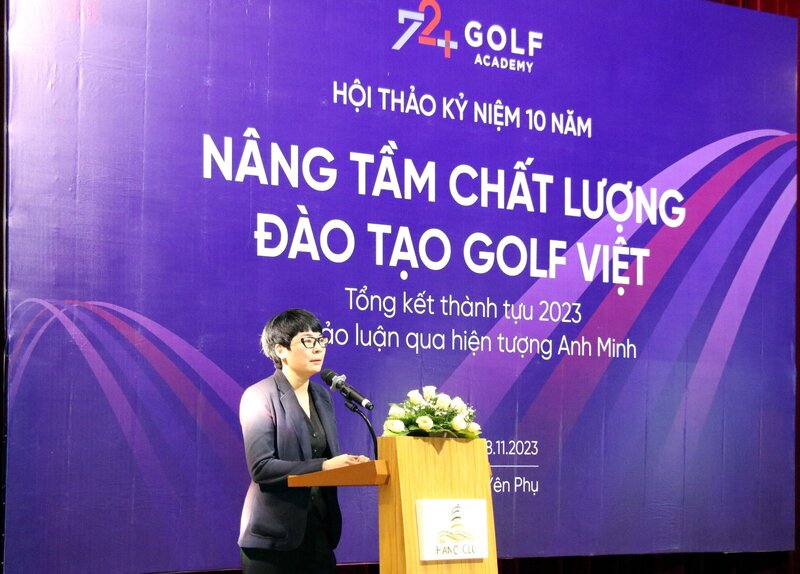 Ceo của 72+ , bà Nhung Nguyễn phát biểu tại hội thảo