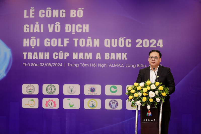 Ông Vũ Nguyên - Tổng thư ký Hiệp hội Golf công bố giải