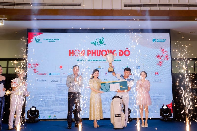 Giải thưởng Best Gross đã thuộc về golfer Trần Quang Tiến (ảnh VGA)