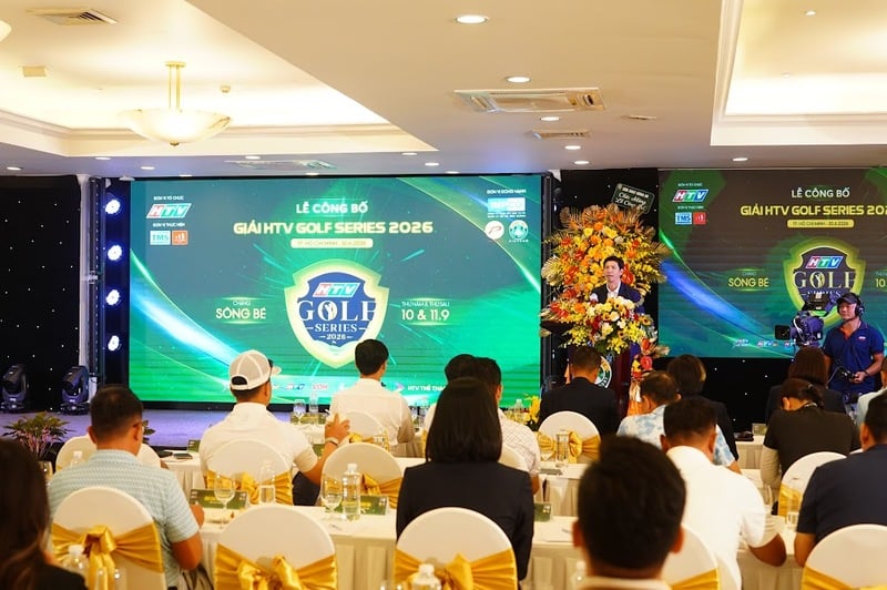 Ông Phan Thanh Bình -Tổng GĐ sân golf Palm Sông Bé - Phó BTC phát biểu tại lễ công bố giải đấu.