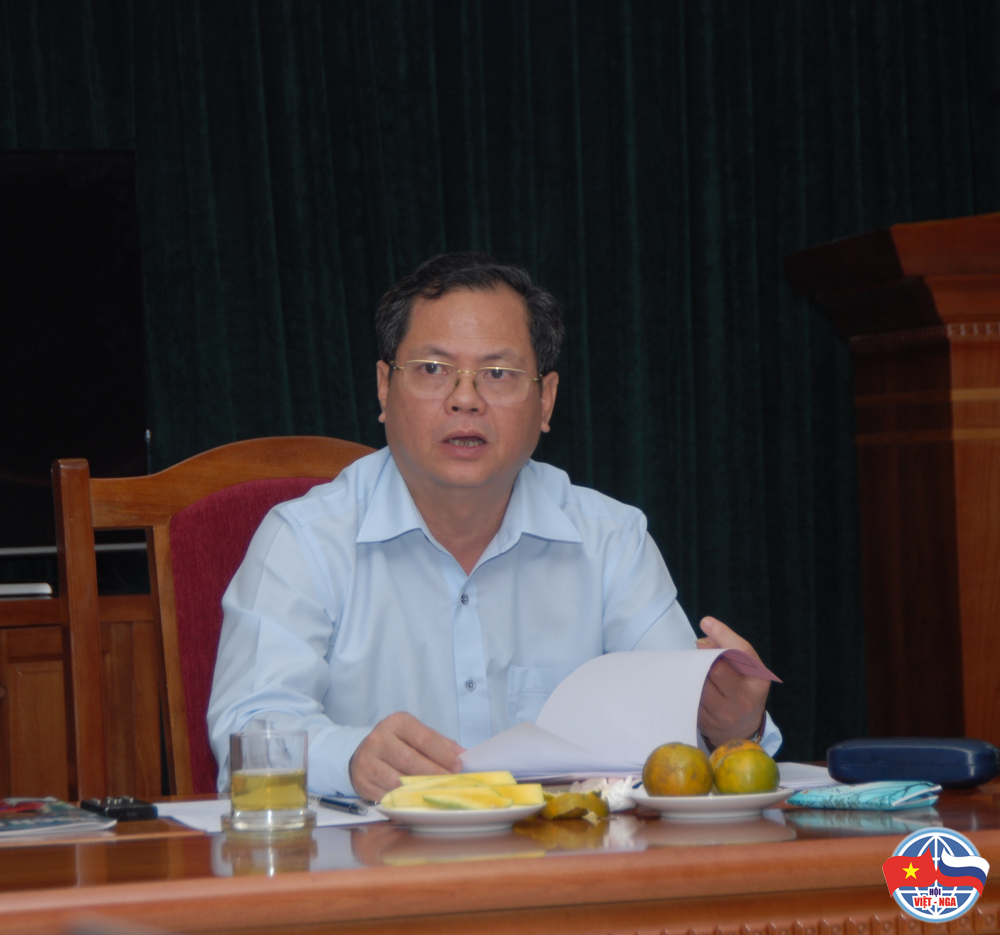 Ông Đỗ Mạnh Hải, Bí thư Quận ủy, Chủ tịch Hội đồng nhân dân Quận Long Biên, Chủ tịch Hội Hữu nghị Việt - Nga TP. Hà Nội