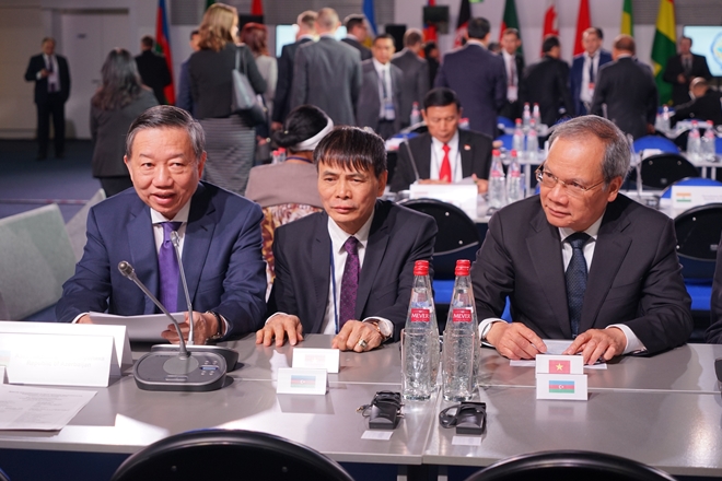 Bộ trưởng Tô Lâm và đoàn đại biểu Việt Nam tại Hội nghị Sochi
