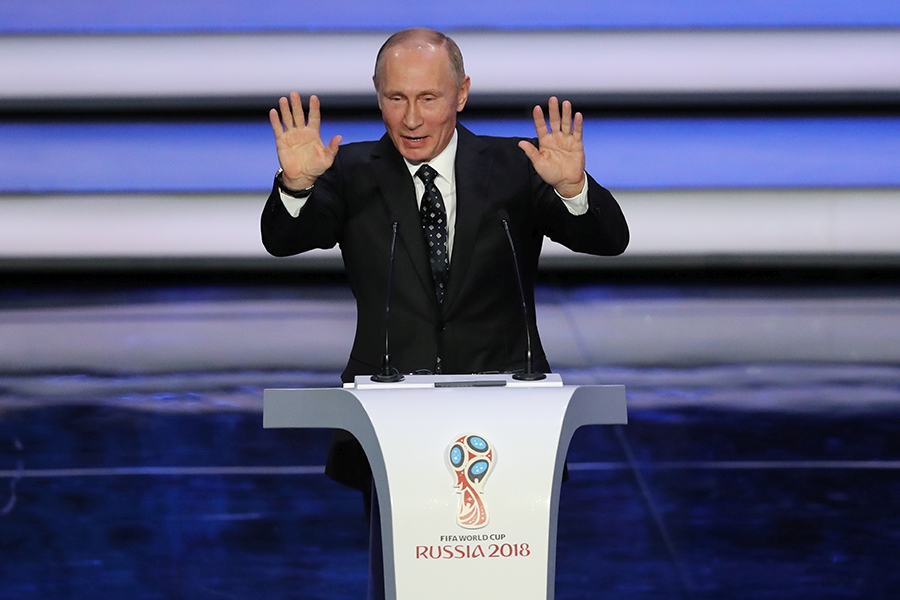 Tổng thống V. Putin tại Lễ bốc thăm phân bảng đấu của VCK World Cup 2018 (tháng 12-2017)