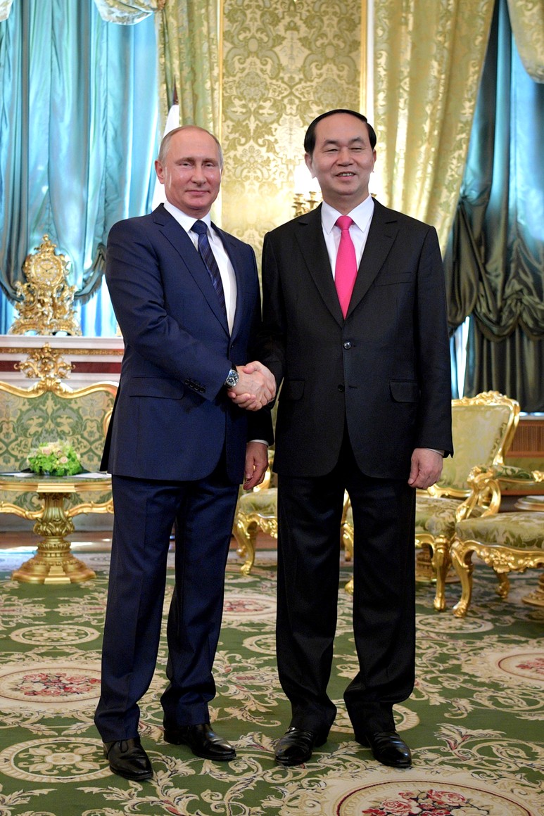 Tổng thống V. Putin đón tiếp Chủ tịch nước Trần Đại Quang trong chuyến thăm chính thức của Chủ tịch tại LB Nga (6/2017)