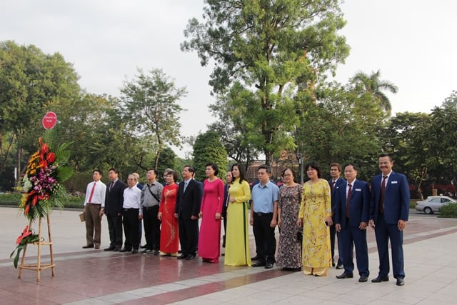 Đoàn đại biểu Hội Hữu nghị Việt - Nga thành phố Hà Nội