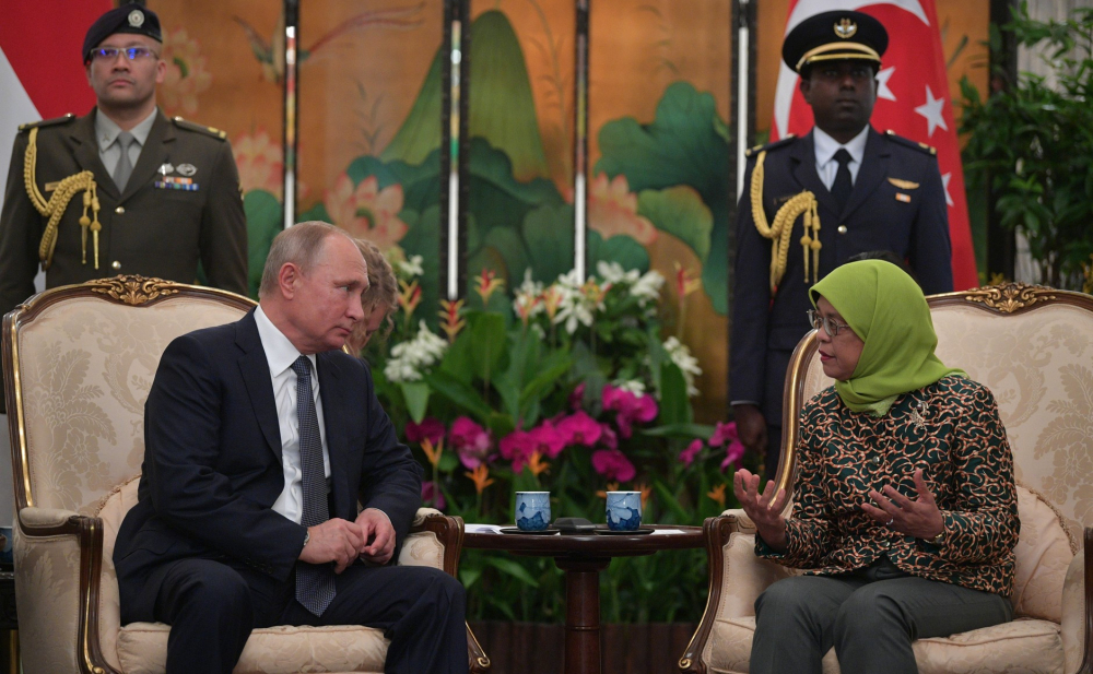 Hội đàm giữa Tổng thống Nga và Tổng thống Singapore