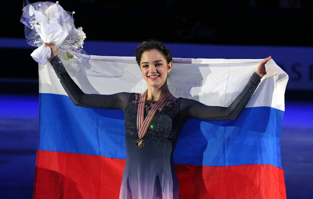 Nữ vận động viên trượt băng nghệ thuật Evghenia Medvedeva