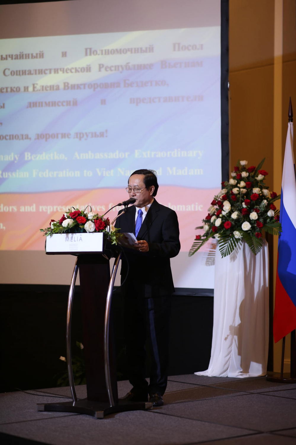 Bộ trưởng Huỳnh Thành Đạt phát biểu tại cuộc chiêu đãi