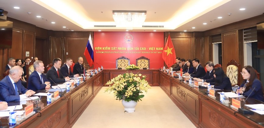 Hội đàm giữa hai đoàn đại biểu cấp cao Viện KSNDTC Việt Nam và Tổng Viện Kiểm sát Liên bang Nga