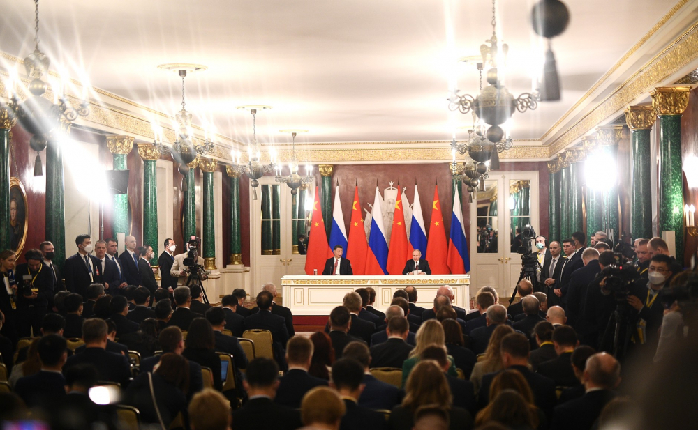 Tổng thống V. Putin và Chủ tịch Tập Cận Bình gặp gỡ báo chí