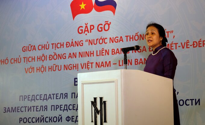 Chủ tịch Liên hiệp các tổ chức hữu nghị Việt Nam Nguyễn Phương Nga phát biểu tại cuộc gặp    Ảnh: PHẠM TIẾN DŨNG