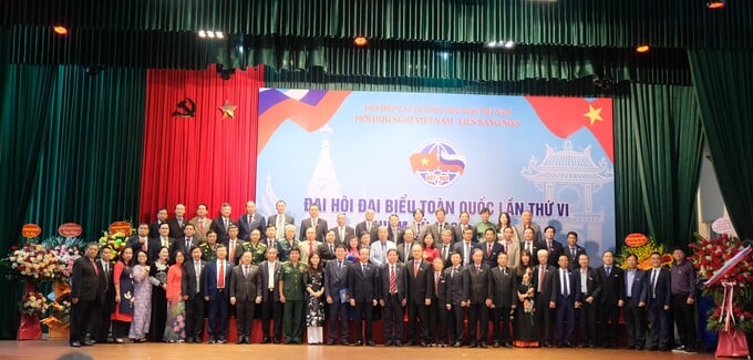 Ban chấp hành Trung ương Hội Hữu nghị Việt-Nga khoá VI, nhiệm kỳ 2023-2028, ra mắt tại Đại hội VI sáng 30/9/2023