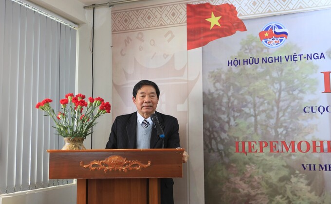 Ông Trịnh Quốc Khánh - Phó Chủ tịch thường trực Hội Hữu nghị Việt - Nga, Trưởng ban tổ chức Cuộc thi lần thứ VII, phát biểu tại buổi tồng kết - trao giải