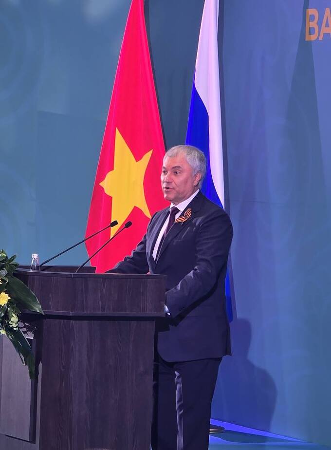 Ông V. Volodin - Chủ tịch Duma Quốc gia Nga, phát biểu chào mừng Tổng Bí thư Tô Lâm tại Học viện RANEPA