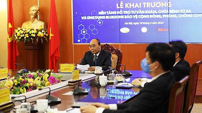 Thủ tướng Nguyễn Xuân Phúc khai trương hệ thống khám chữa bệnh từ xa và ứng dụng Bluezone