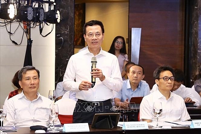 Bộ trưởng Bộ Thông tin và Truyền thông Nguyễn Mạnh Hùng phát biểu. Ảnh: TTXVN