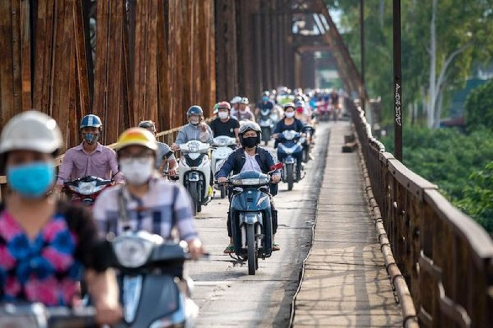 Người dân Việt Nam sử dụng xe máy làm phương tiện di chuyển chính