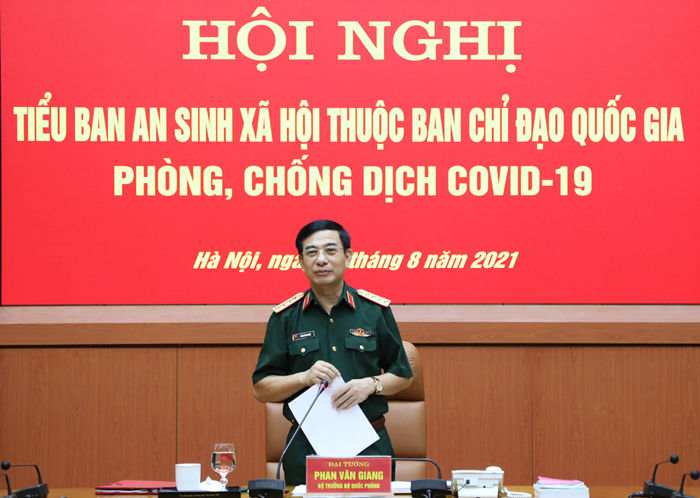 Đại tướng Phan Văn Giang phát biểu tại hội nghị. 