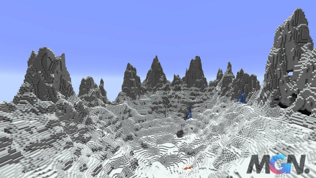 Đỉnh núi răng cưa trong Minecraft