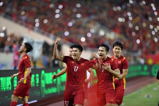 Nhâm Mạnh Dũng là ngôi sao của tuyển quốc gia Việt Nam