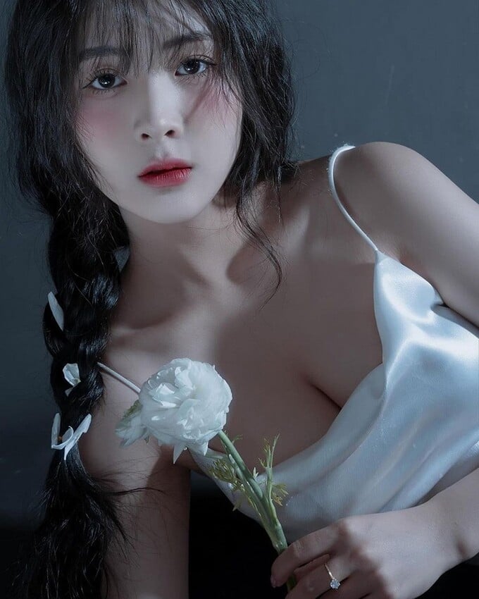 Quỳnh Alee “lột xác”, tự tin diện bikini: Đẹp tựa nữ thần 3