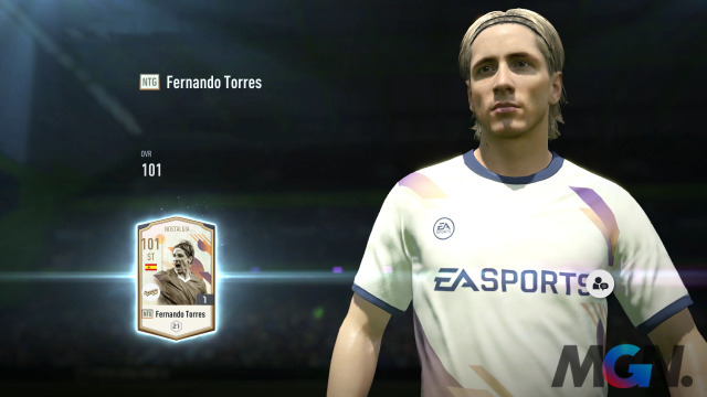 FIFA Online 4 tiền đạo gameplay 8.0 Ronaldo CR7 22TS
