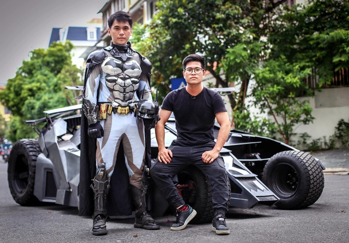 Zoom cận 'siêu xe' Batman hơn nửa tỷ đồng của 'bàn tay vàng' làng cosplay Việt 2