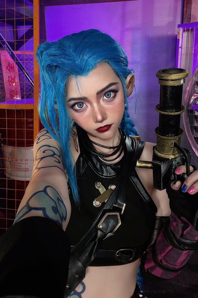 Cosplay Jinx