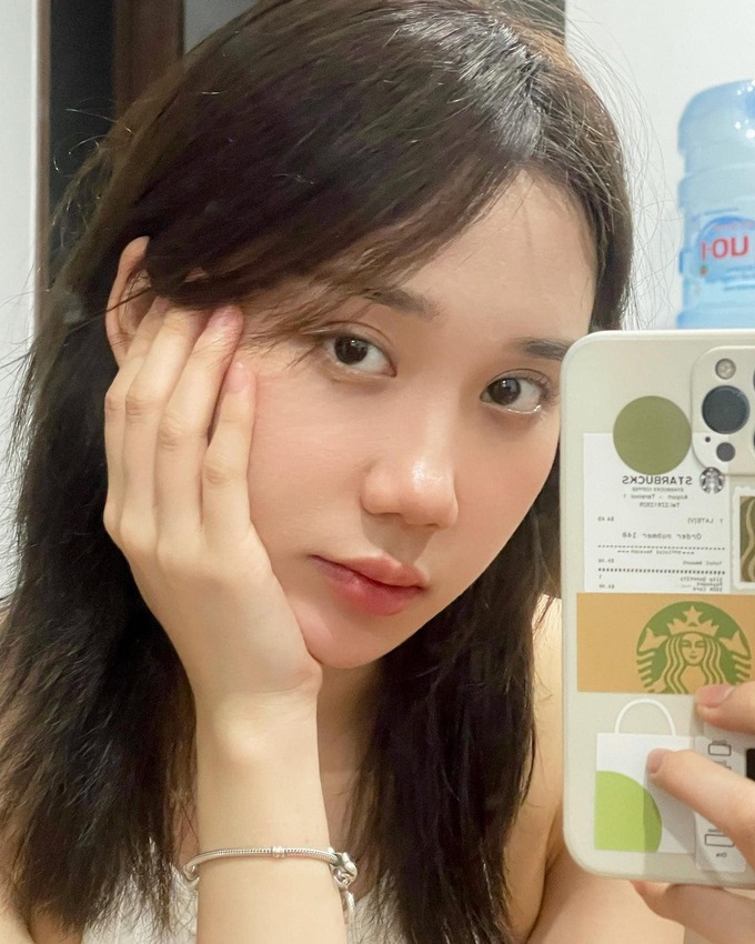 Mina Young khoe mặt mộc đẹp không tì vết: Bảo sao bị nhầm là người Hàn 2