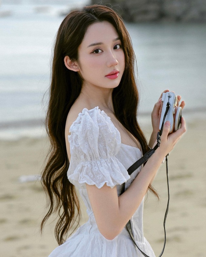 Mina Young 
