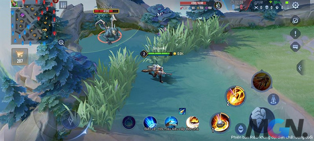 Lien Quan Mobile is a 'national moba game', which is free to all players and all audiences, so having 'big new' components specializing in 'teasing' teammates or other players to 'have fun' ' is very understandable