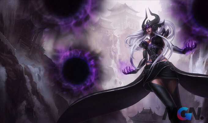 After revamping his kit last season, Syndra's carrying capacity is immense