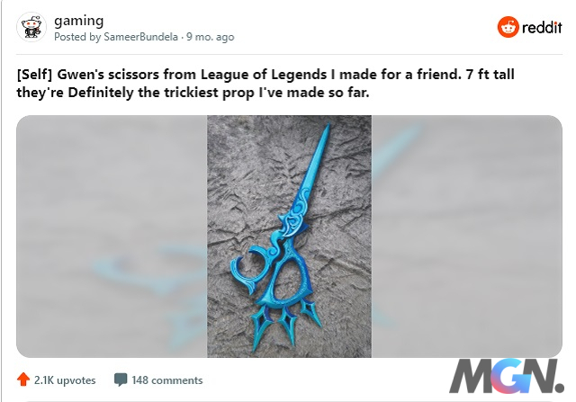 League of Legends A fan who loves Gwen created a beautiful pair of scissors just like the character_1