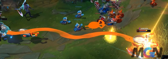 League of Legends The most 'dignified' game of the season - quickly dodged and pulled Blitzcrank but still stuck_2