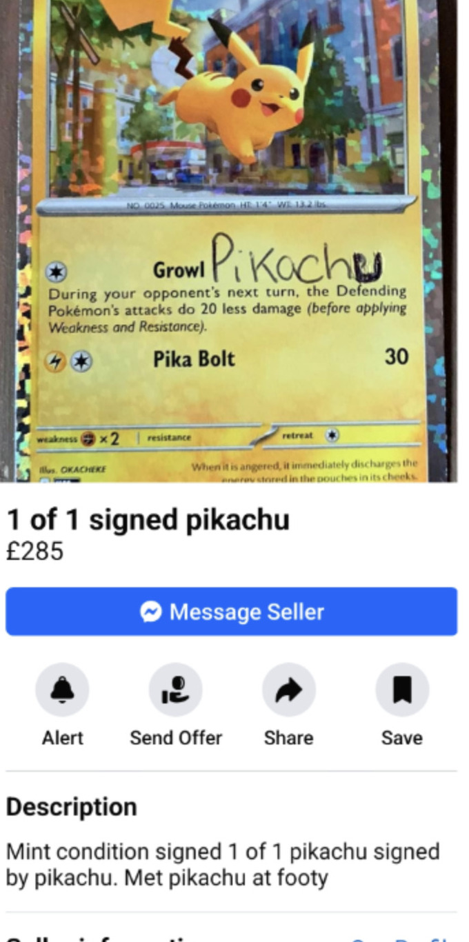 Thẻ bài Pokemon được giao bán với giá cao