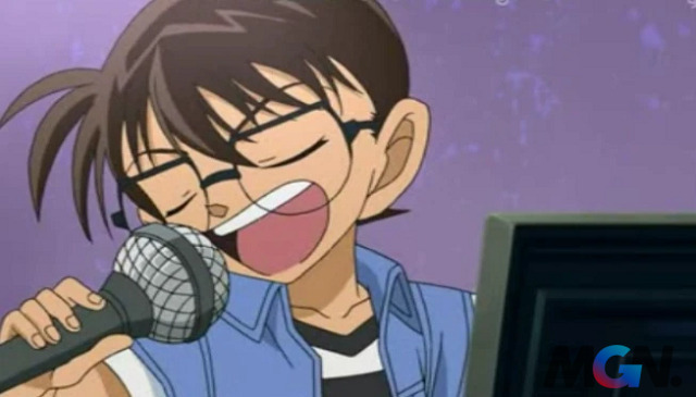 Shinichi hát rất dở