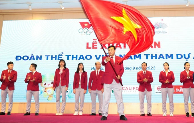 Đoàn thể thao điện tử Việt Nam tham dự ASIAD-19-2