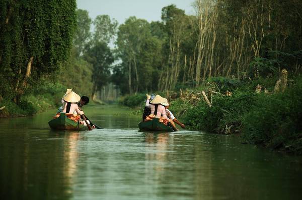 Đồng Tháp mở cửa đón du khách trở lại nhưng vẫn phải đảm bảo kiểm soát, đáp ứng các tiêu chí an toàn và thực hiện tốt quy định 5K. Ảnh IVIVU